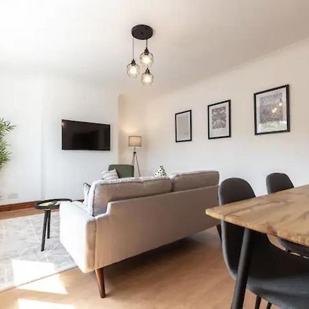 Metropolitan - 2 Bed, Private Parking Apartment, Great Commercial Home From Home Stay! Southampton Exteriér fotografie